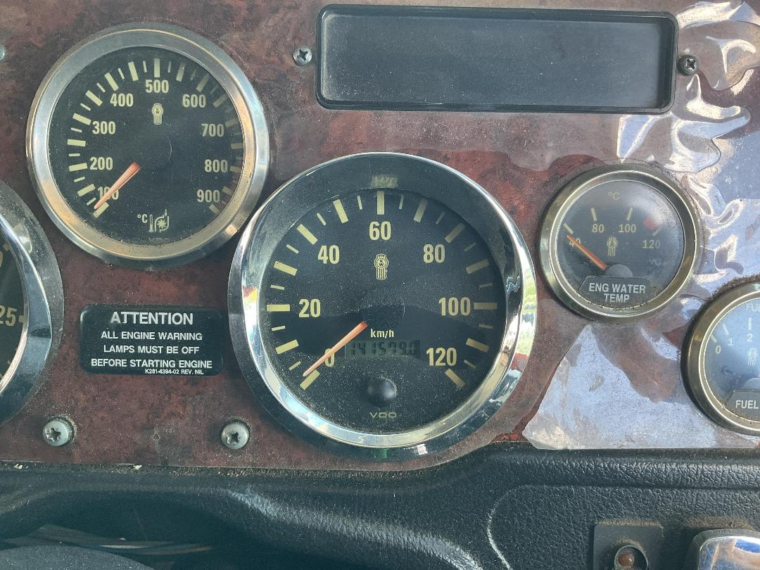 Photo '10' of Kenworth K200 Livestock