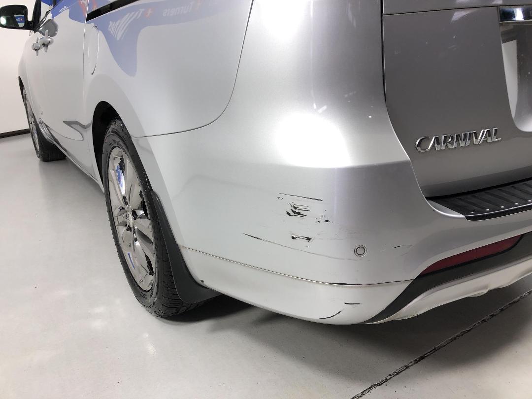 Photo '24' of KIA Carnival Photo '24' of KIA Carnival