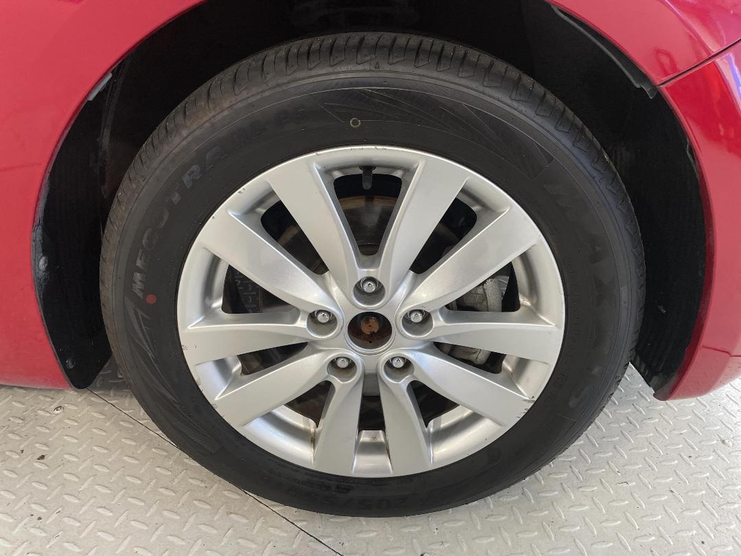 Photo '9' of KIA Cerato