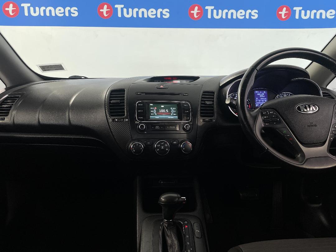 Photo '18' of KIA Cerato