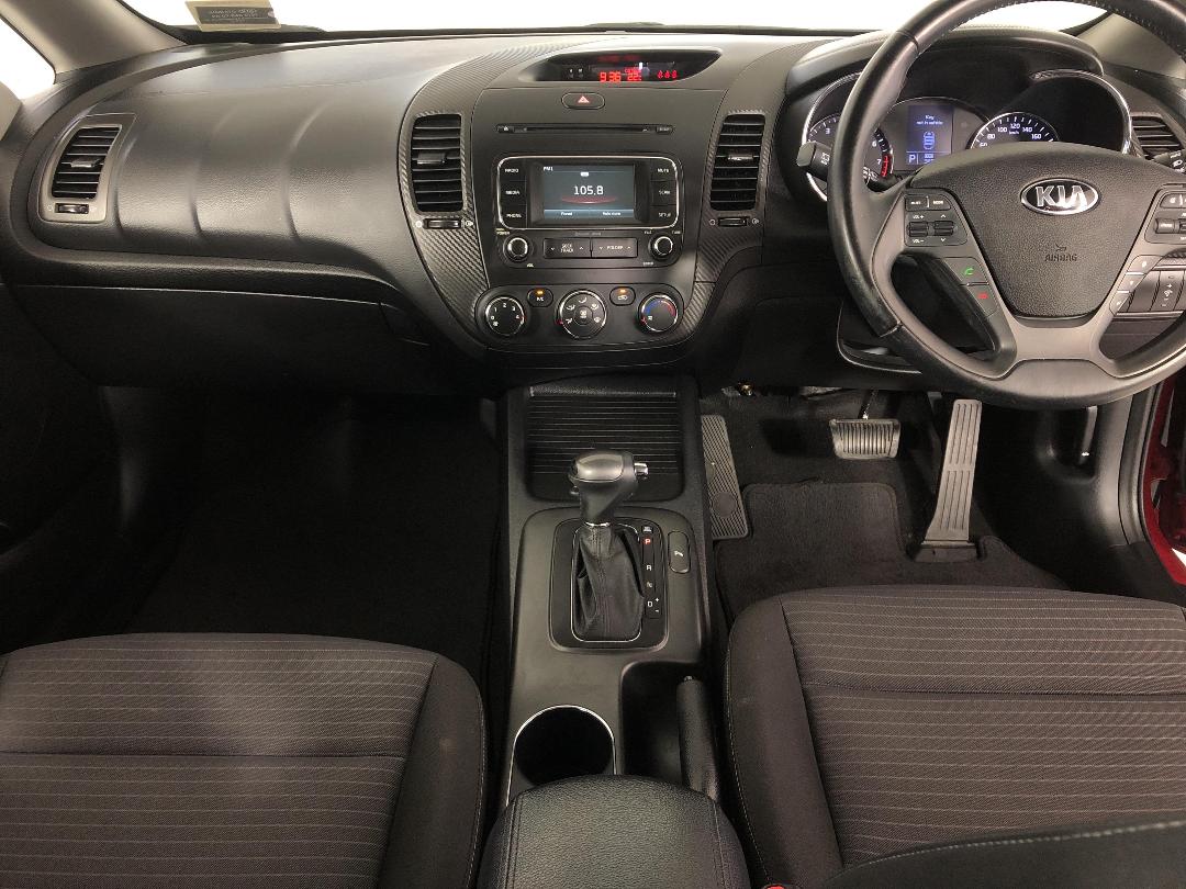 Photo '17' of KIA Cerato