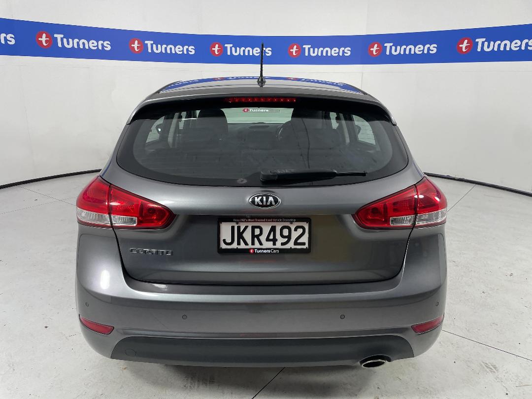 Photo '6' of KIA Cerato Photo '6' of KIA Cerato