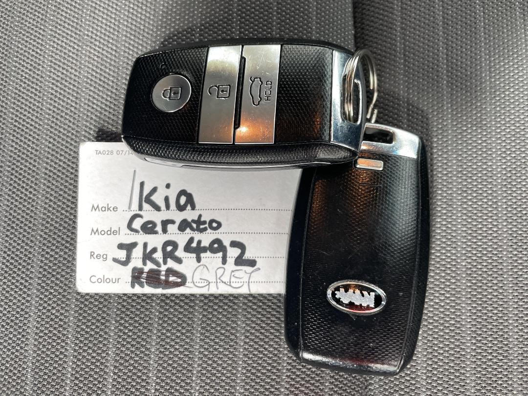 Photo '22' of KIA Cerato Photo '22' of KIA Cerato