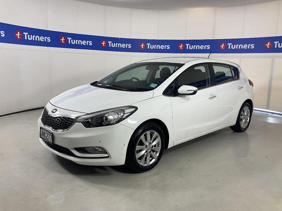 Photo '4' of KIA Cerato Photo '4' of KIA Cerato