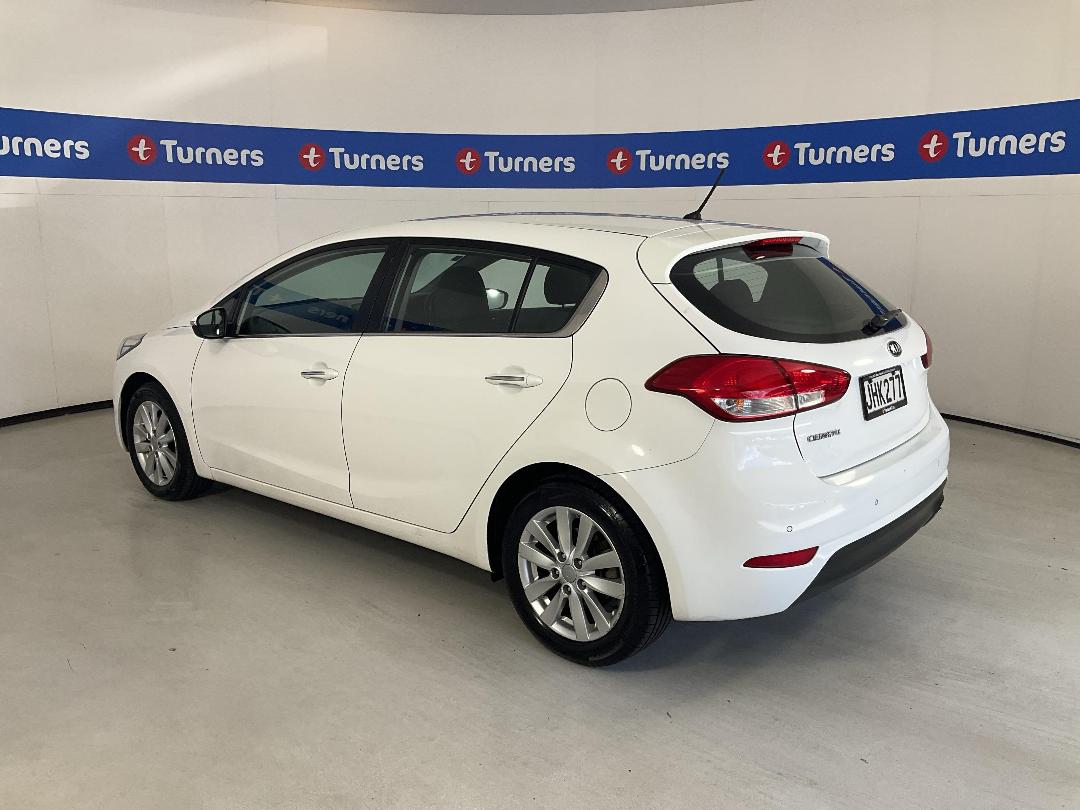 Photo '5' of KIA Cerato Photo '5' of KIA Cerato