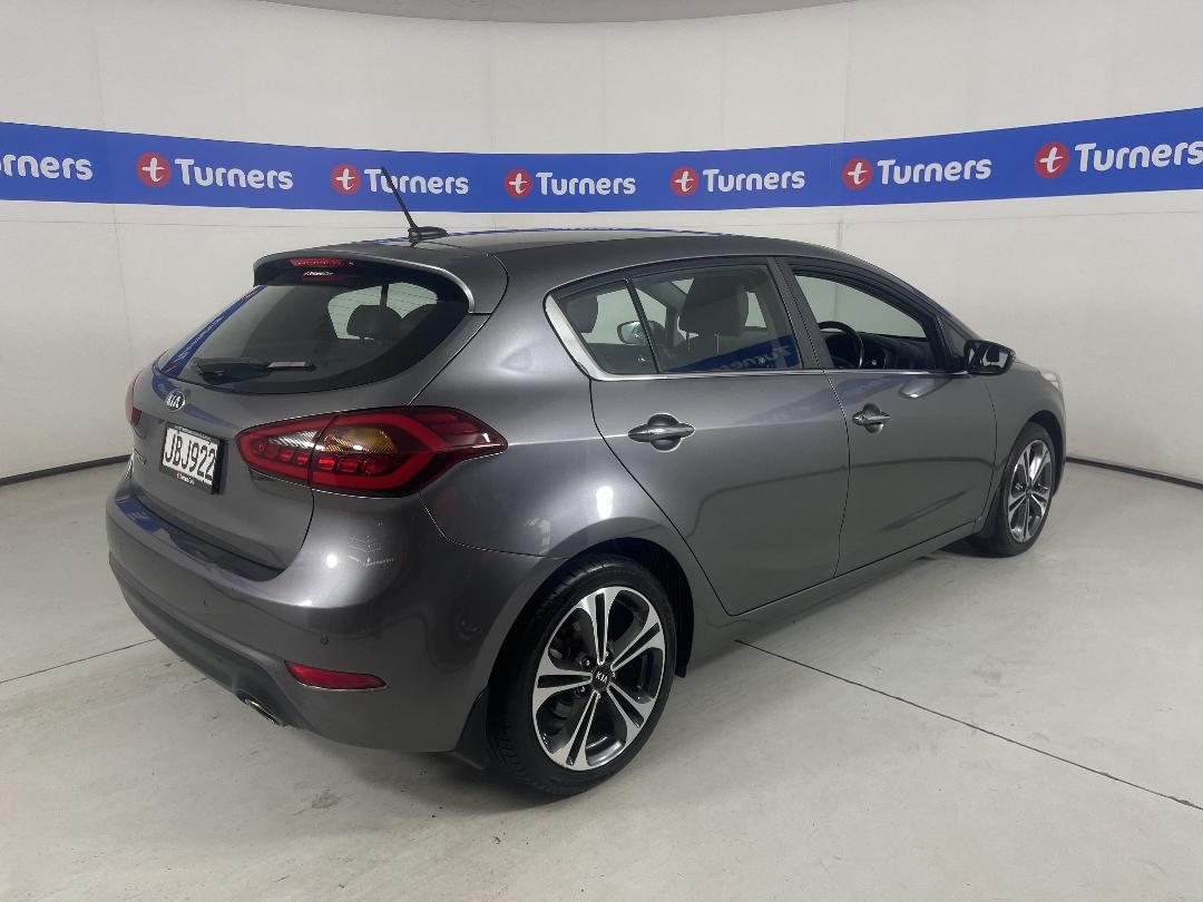 Photo '7' of KIA Cerato