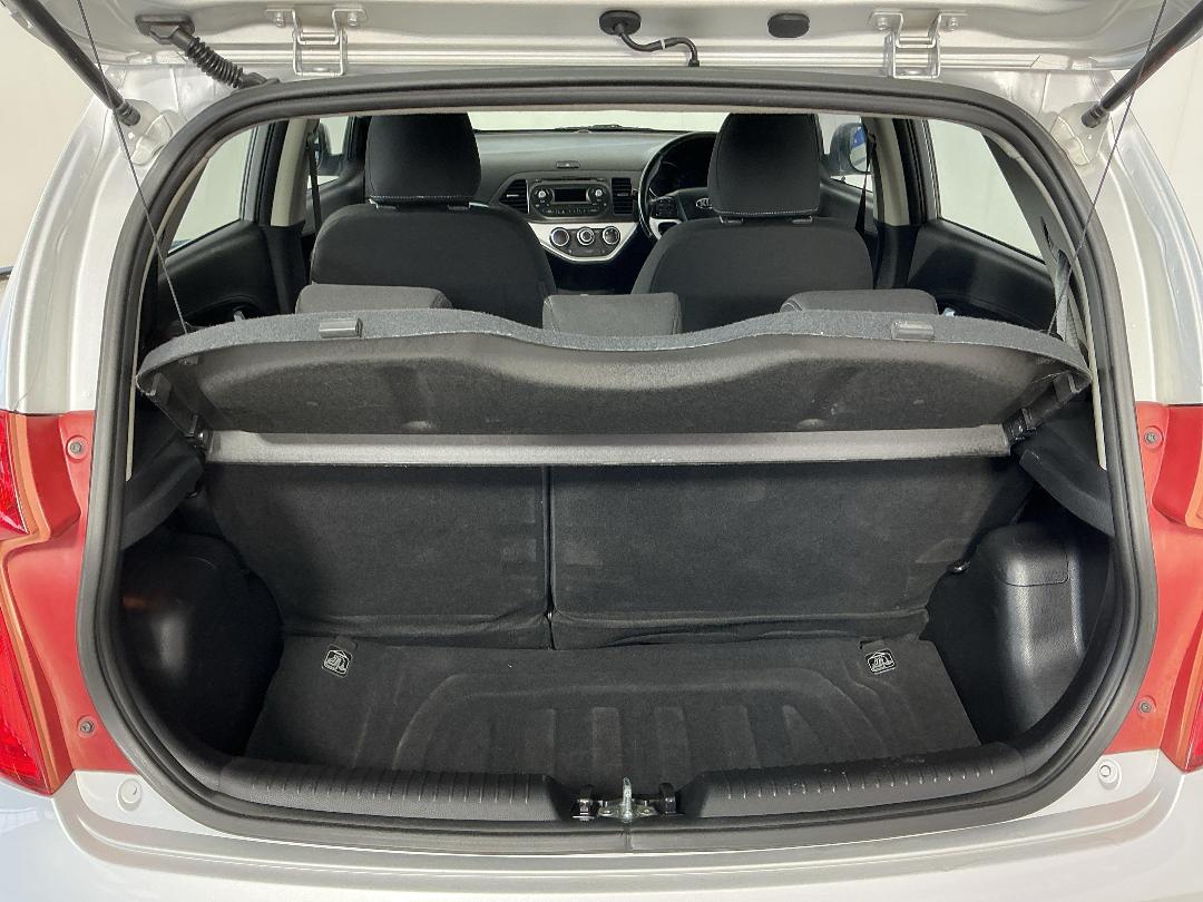 Photo '14' of KIA Picanto Photo '14' of KIA Picanto