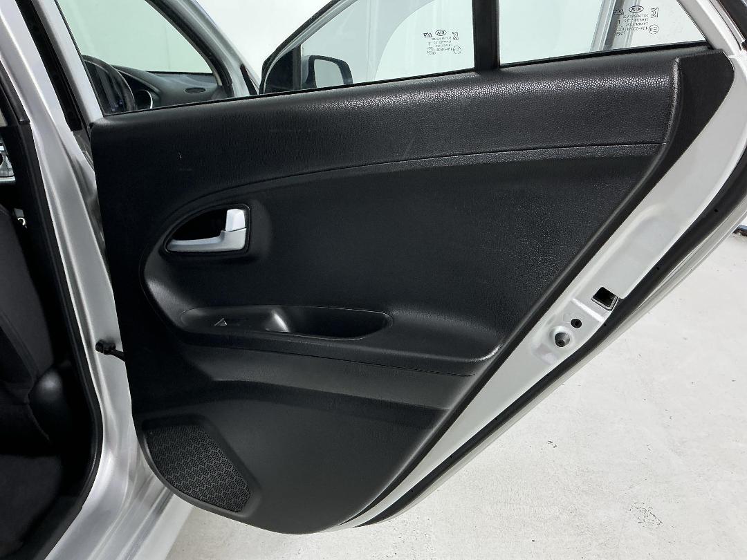 Photo '19' of KIA Picanto Photo '19' of KIA Picanto