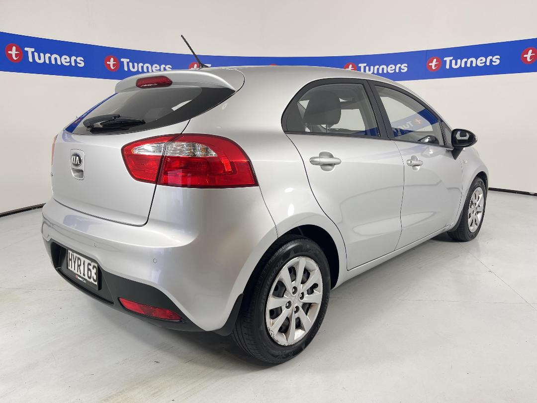 Photo '7' of KIA RIO