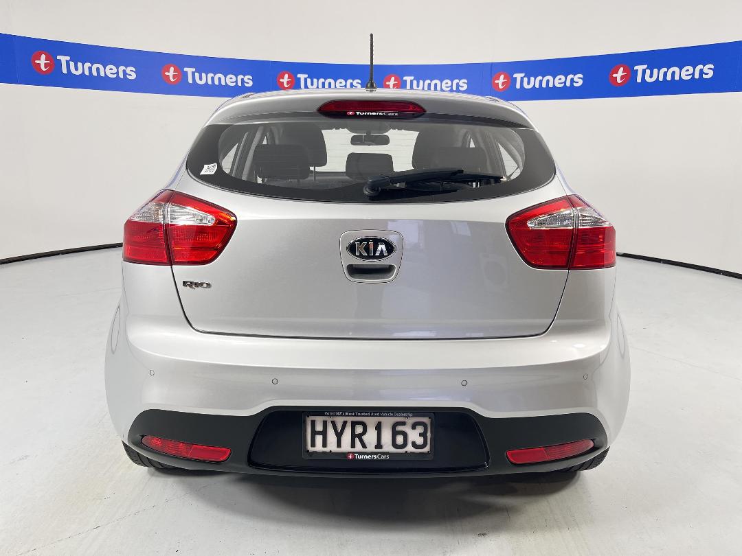 Photo '6' of KIA RIO