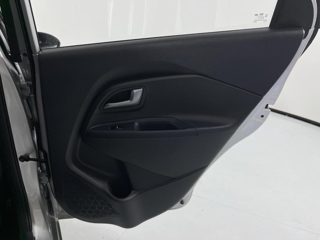 Photo '19' of KIA RIO