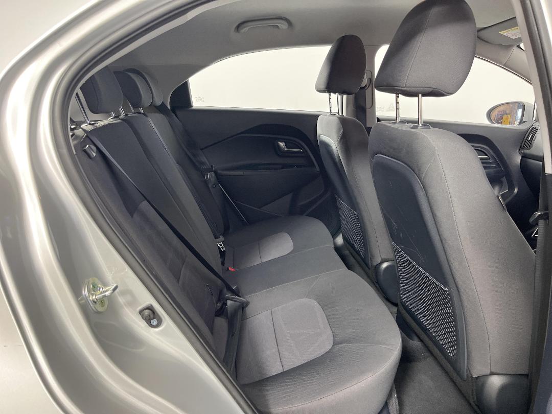 Photo '20' of KIA RIO