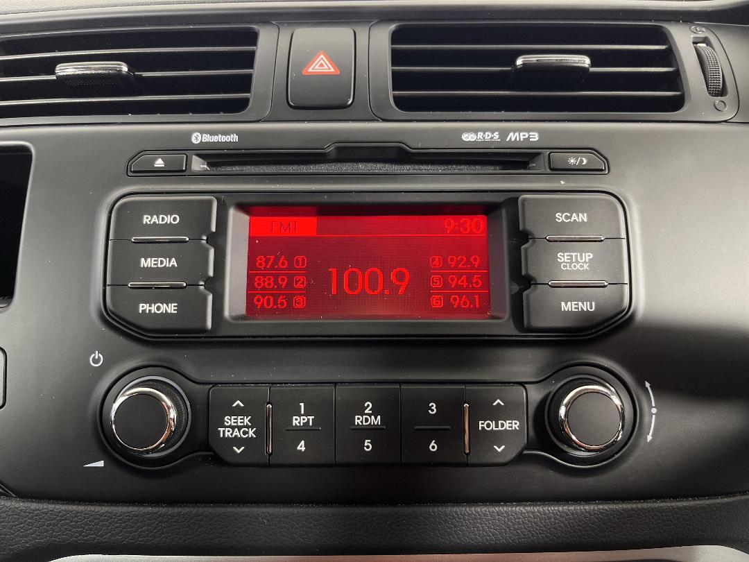 Photo '25' of KIA RIO