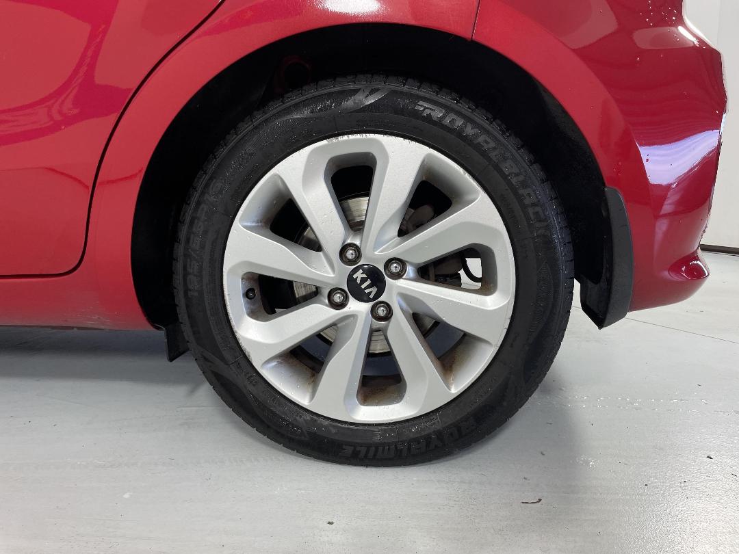 Photo '11' of KIA RIO