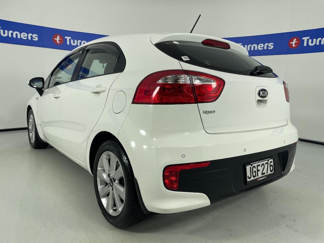 Photo '5' of KIA RIO