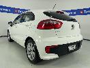 Thumbnail '5' of KIA RIO