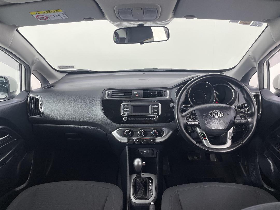 Photo '17' of KIA RIO
