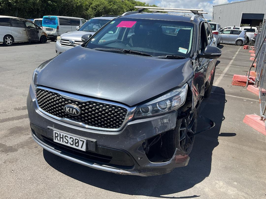 Photo '2' of KIA Sorento LX Photo '2' of KIA Sorento LX