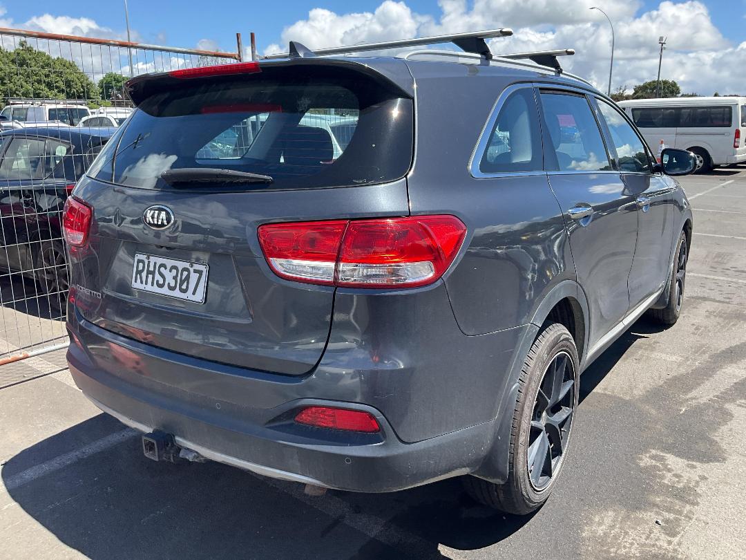 Photo '4' of KIA Sorento LX Photo '4' of KIA Sorento LX