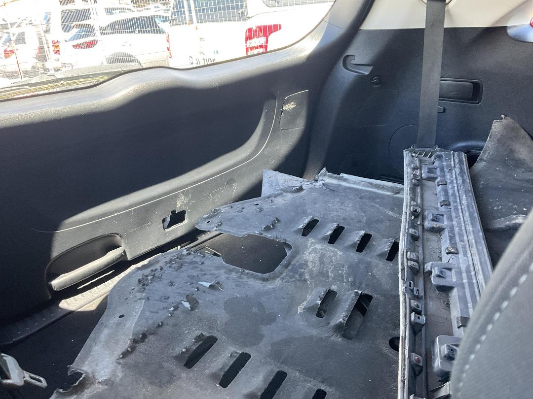 Photo '10' of KIA Sorento LX Photo '10' of KIA Sorento LX