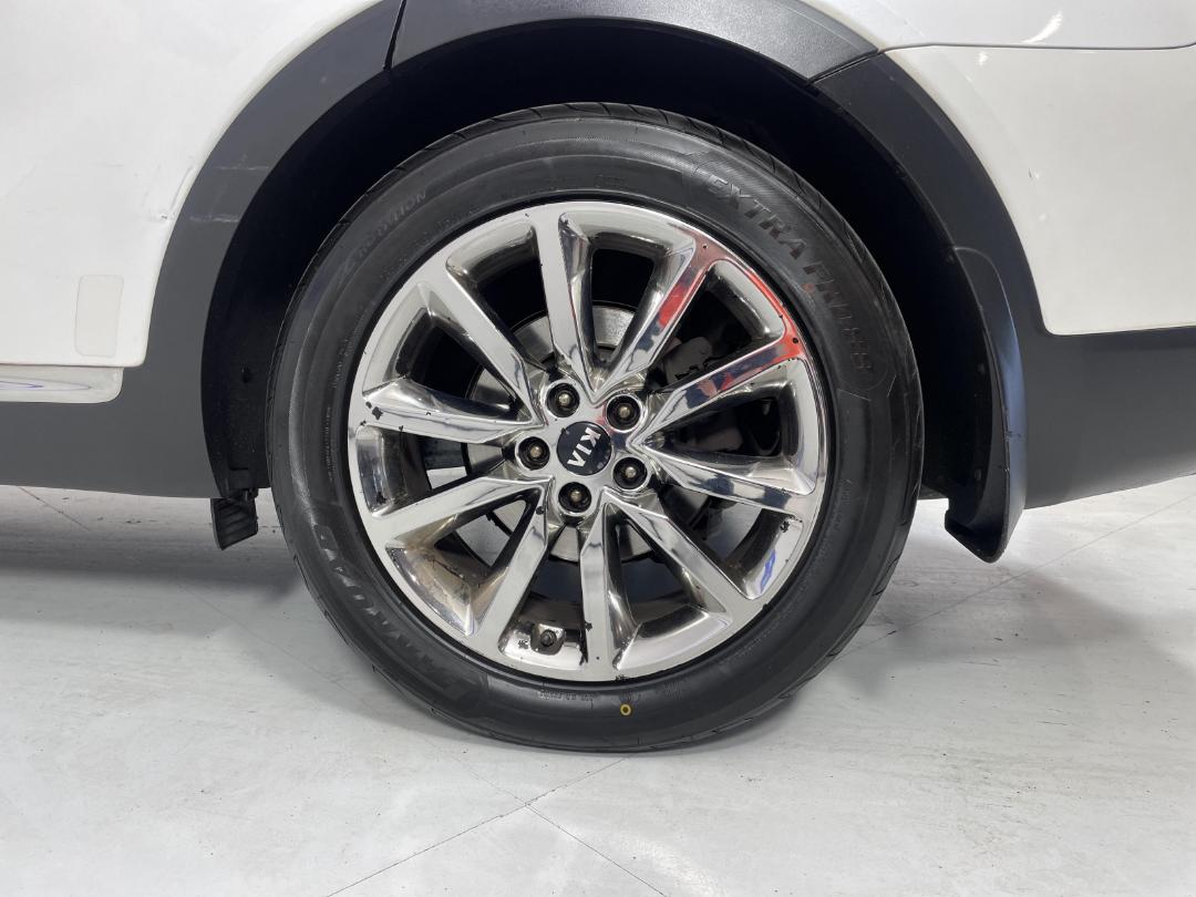 Photo '11' of KIA Sorento Photo '11' of KIA Sorento