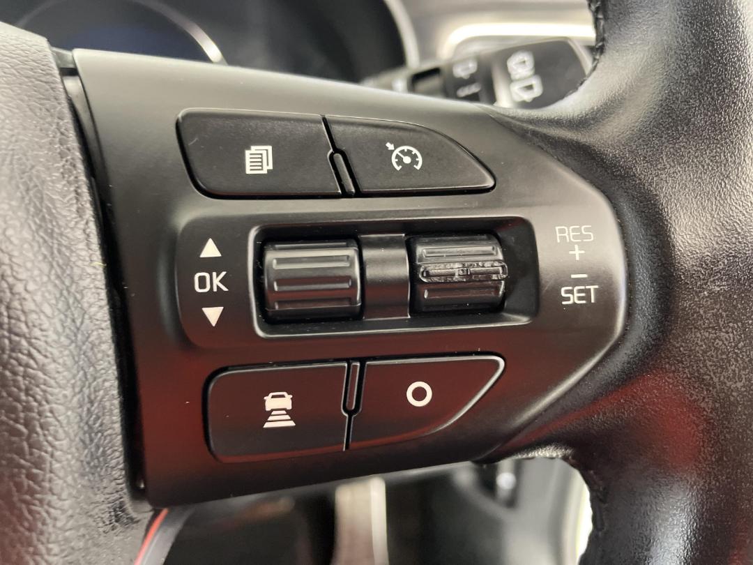 Photo '24' of KIA Sorento Photo '24' of KIA Sorento