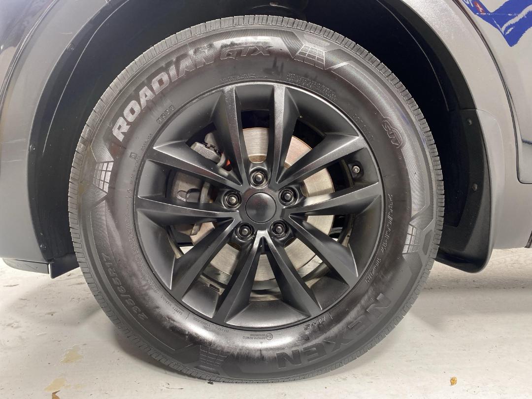 Photo '10' of KIA Sorento Photo '10' of KIA Sorento