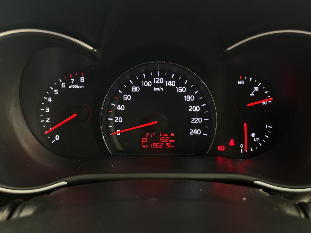 Photo '21' of KIA Sorento