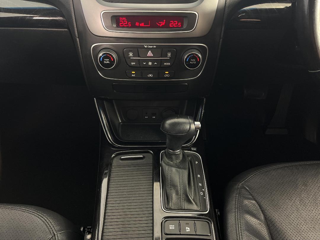 Photo '18' of KIA Sorento