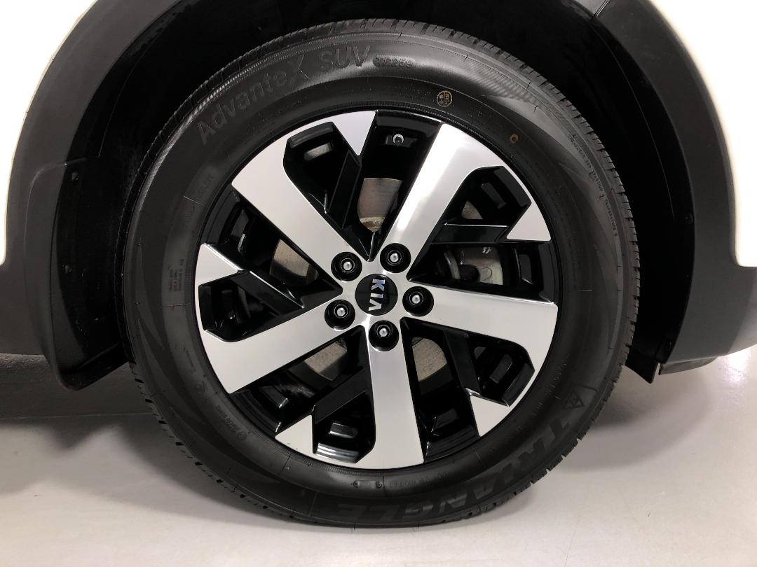 Photo '9' of KIA Sorento Photo '9' of KIA Sorento