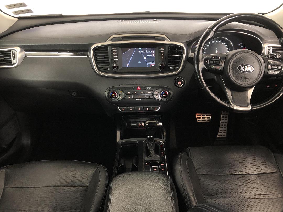 Photo '17' of KIA Sorento Photo '17' of KIA Sorento