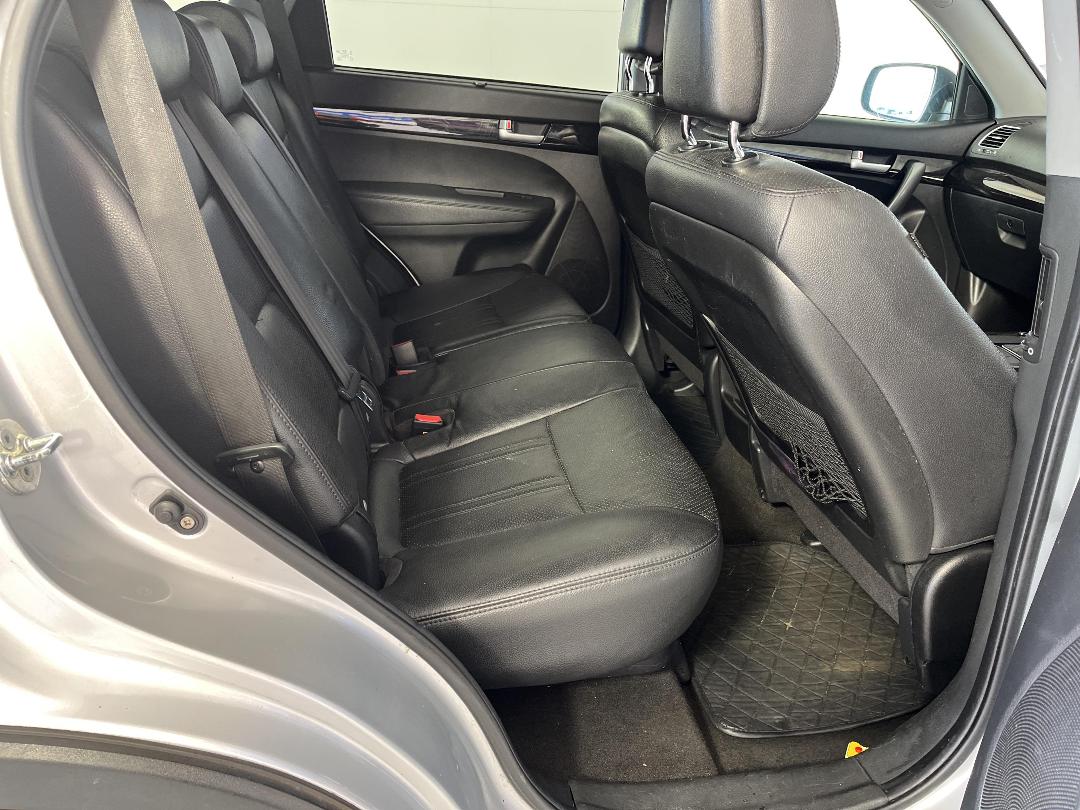 Photo '20' of KIA Sorento