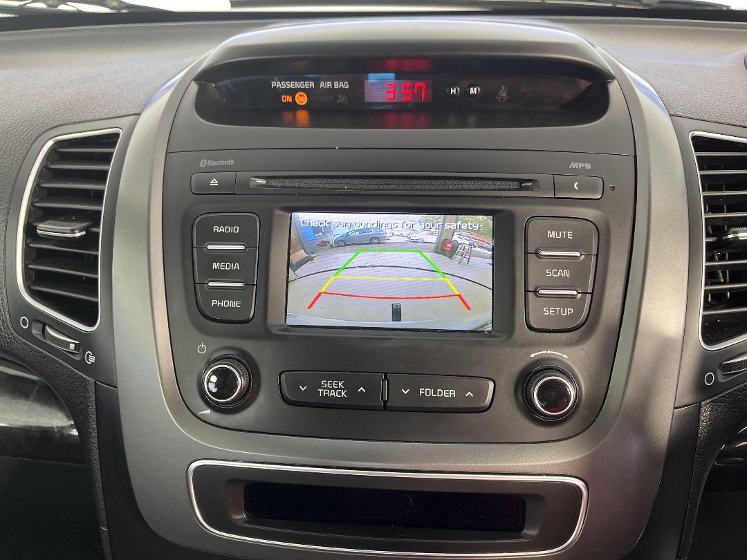 Photo '32' of KIA Sorento