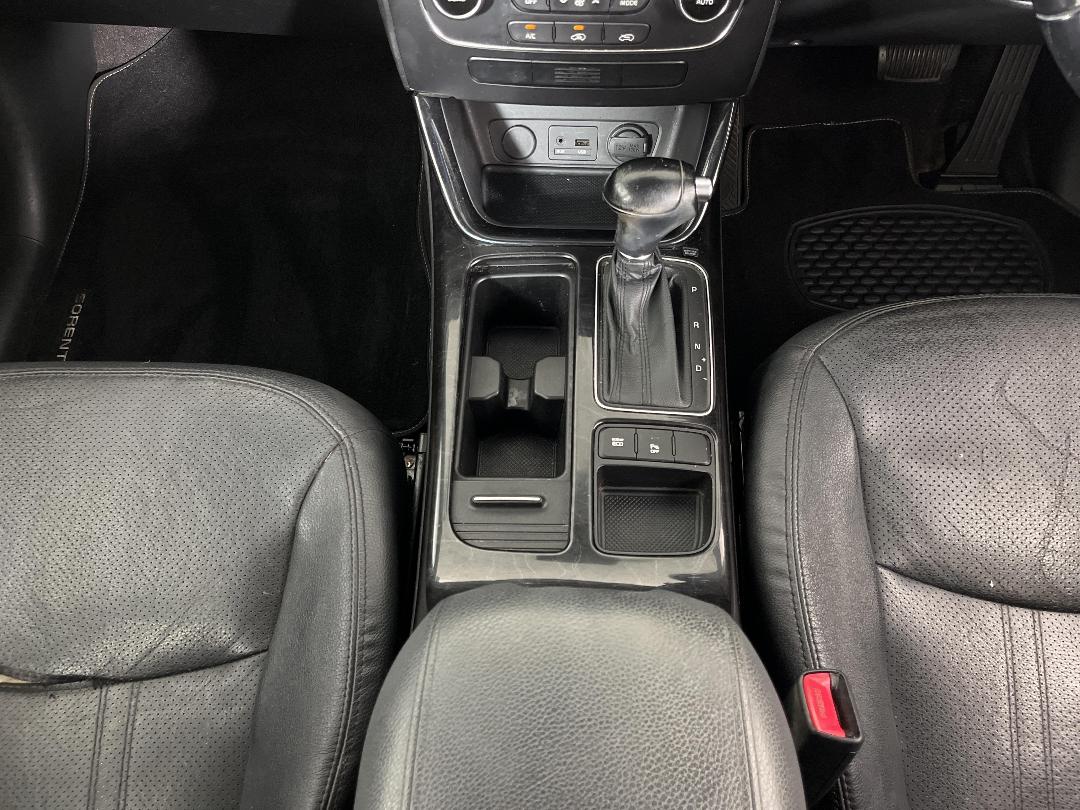 Photo '23' of KIA Sorento