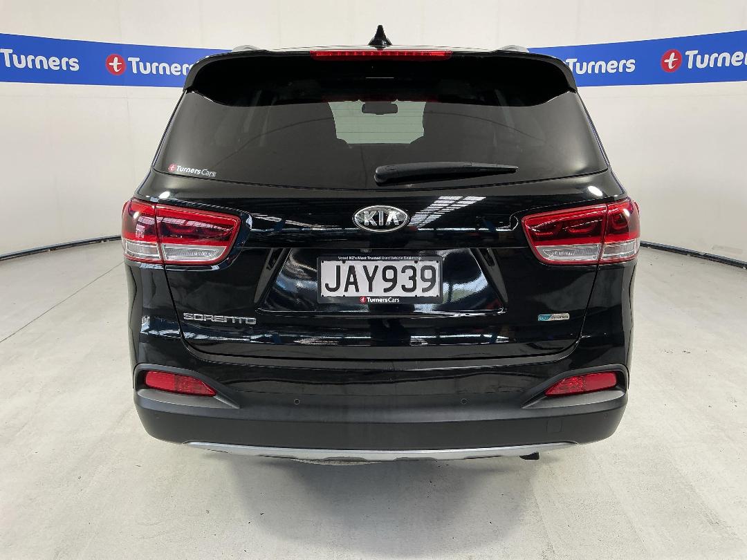Photo '6' of KIA Sorento