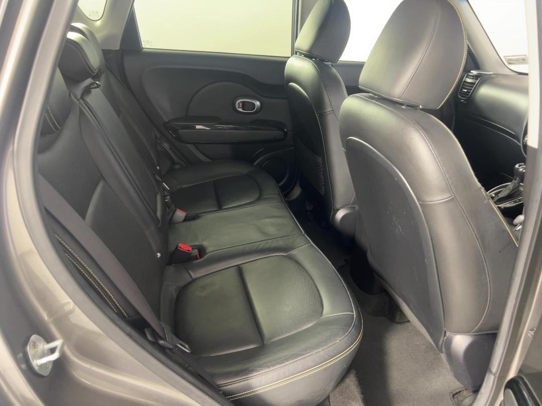 Photo '20' of KIA Soul Photo '20' of KIA Soul