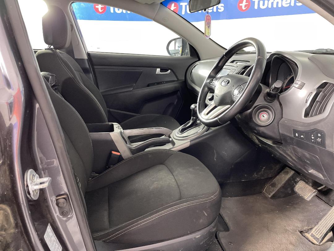 Photo '14' of KIA Sportage Urban SX Photo '14' of KIA Sportage Urban SX