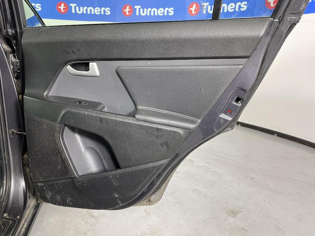 Photo '17' of KIA Sportage Urban SX Photo '17' of KIA Sportage Urban SX