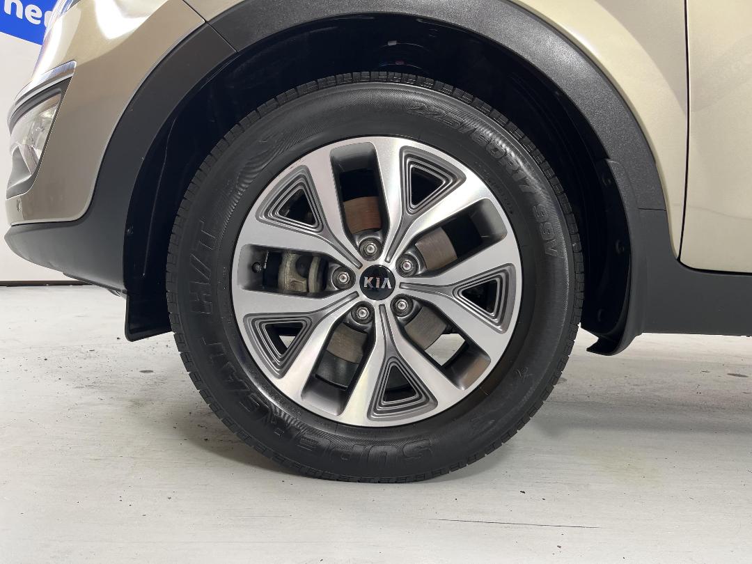 Photo '10' of KIA Sportage Photo '10' of KIA Sportage