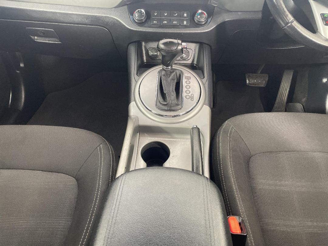 Photo '18' of KIA Sportage Photo '18' of KIA Sportage