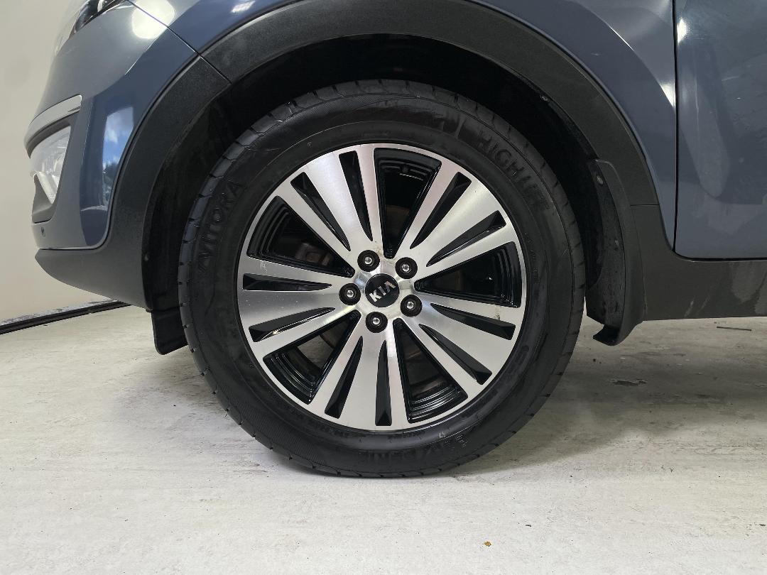 Photo '10' of KIA Sportage