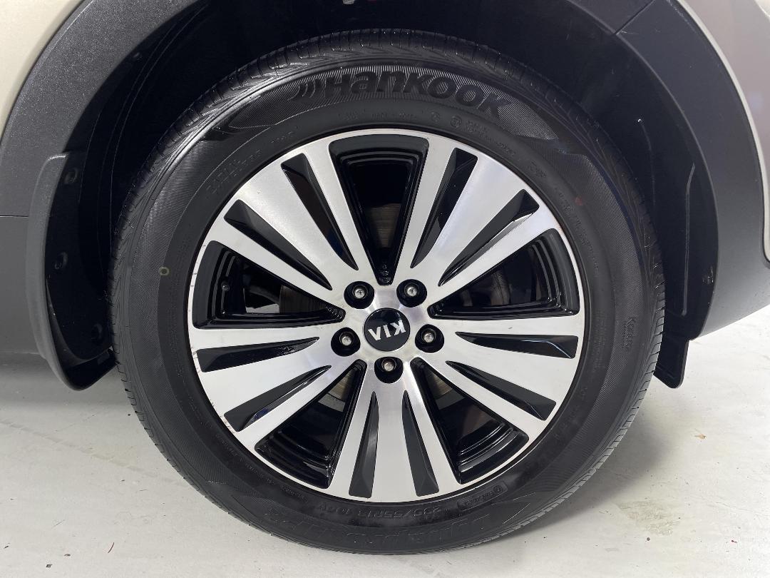 Photo '9' of KIA Sportage Photo '9' of KIA Sportage