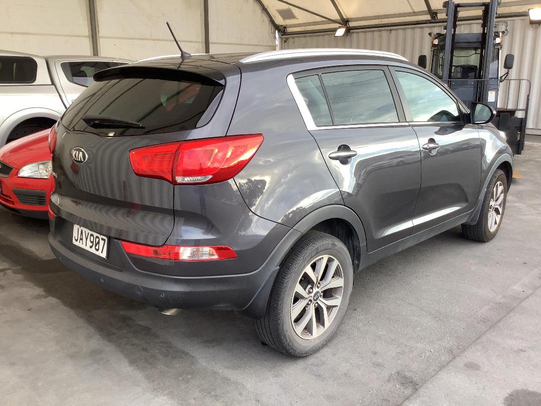 Photo '3' of KIA Sportage Urban EX Photo '3' of KIA Sportage Urban EX