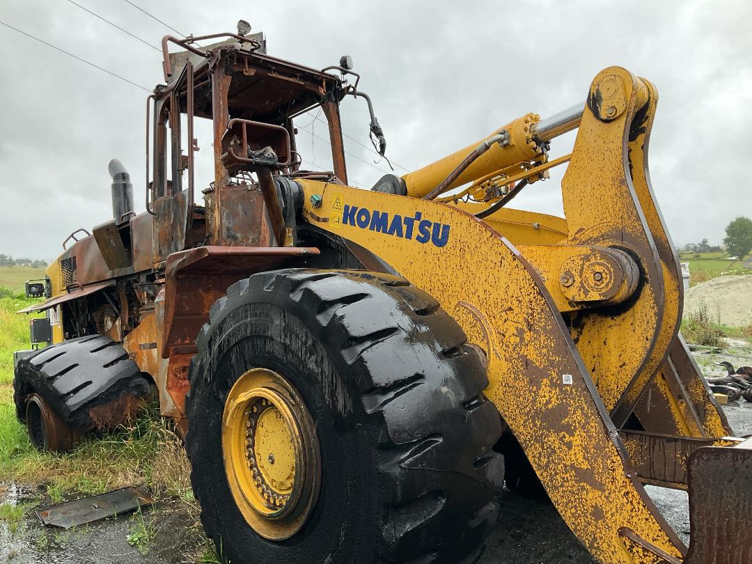 Photo '3' of Komatsu WA500-6 Excavator
