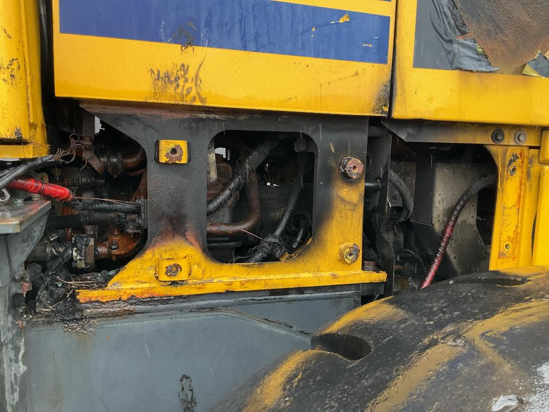 Photo '35' of Komatsu WA500-6 Excavator