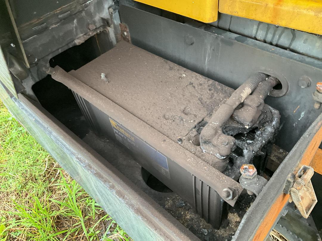 Photo '36' of Komatsu WA500-6 Excavator