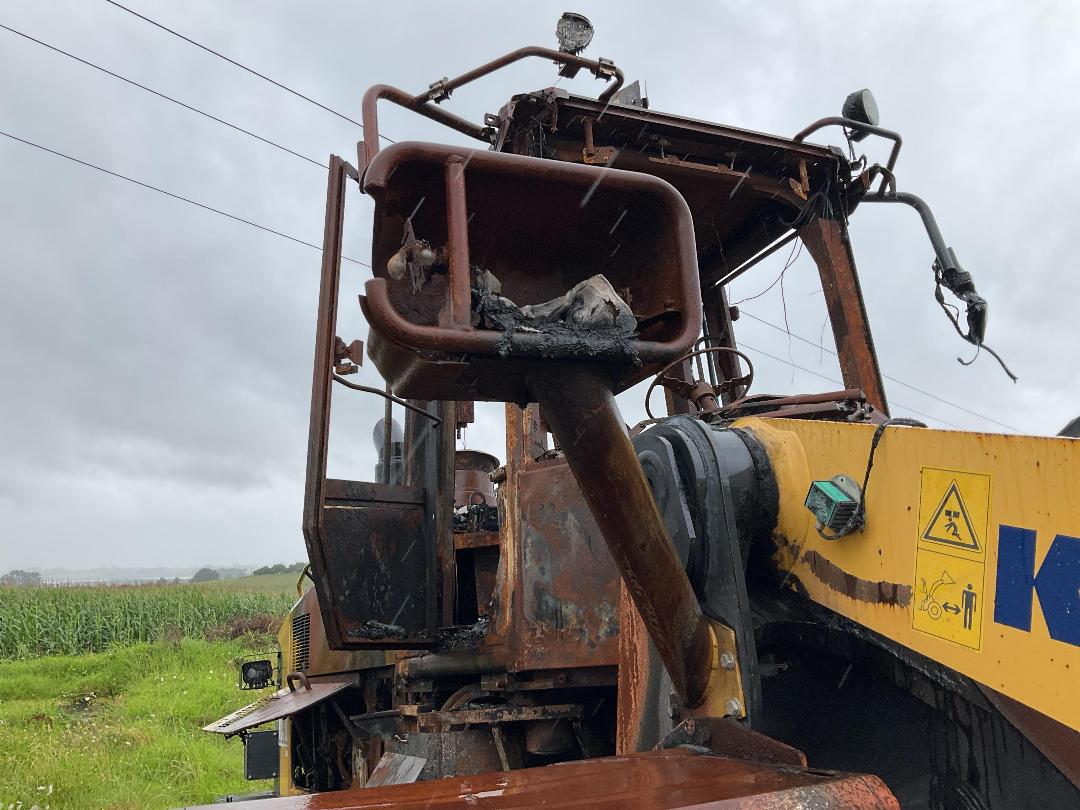 Photo '38' of Komatsu WA500-6 Excavator