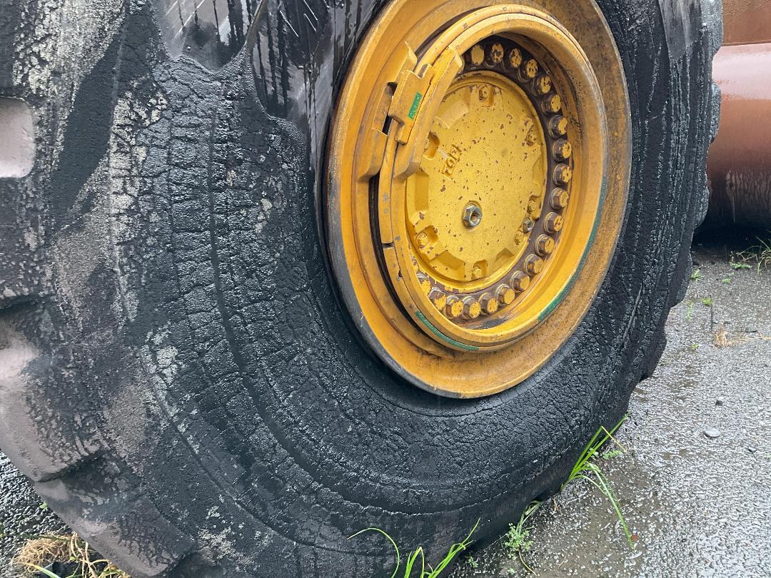 Photo '45' of Komatsu WA500-6 Excavator