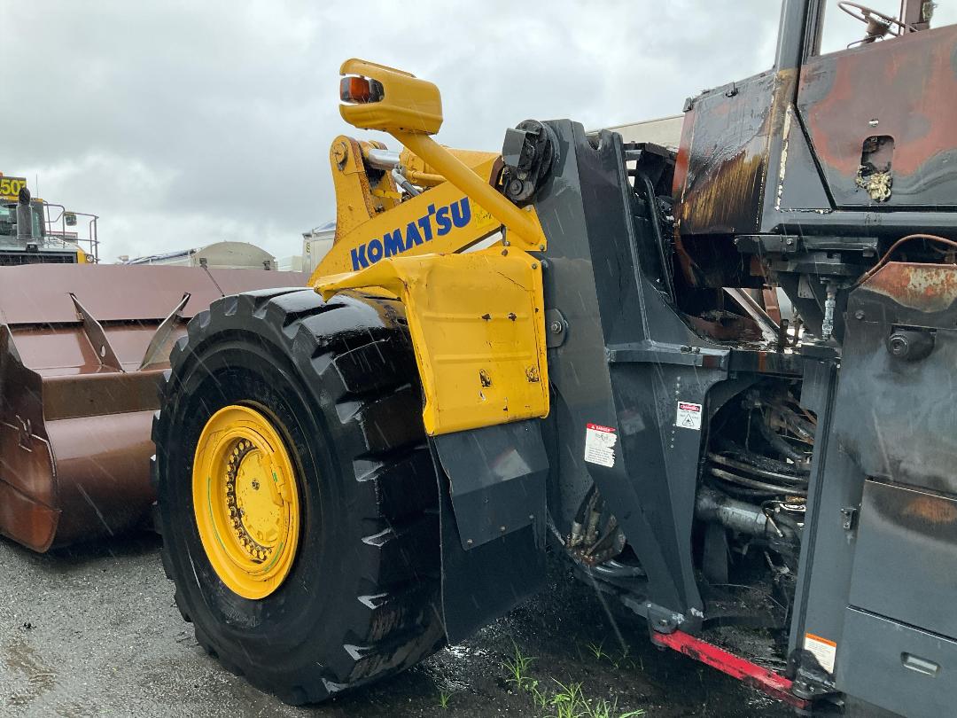 Photo '11' of Komatsu WA500-6 Excavator