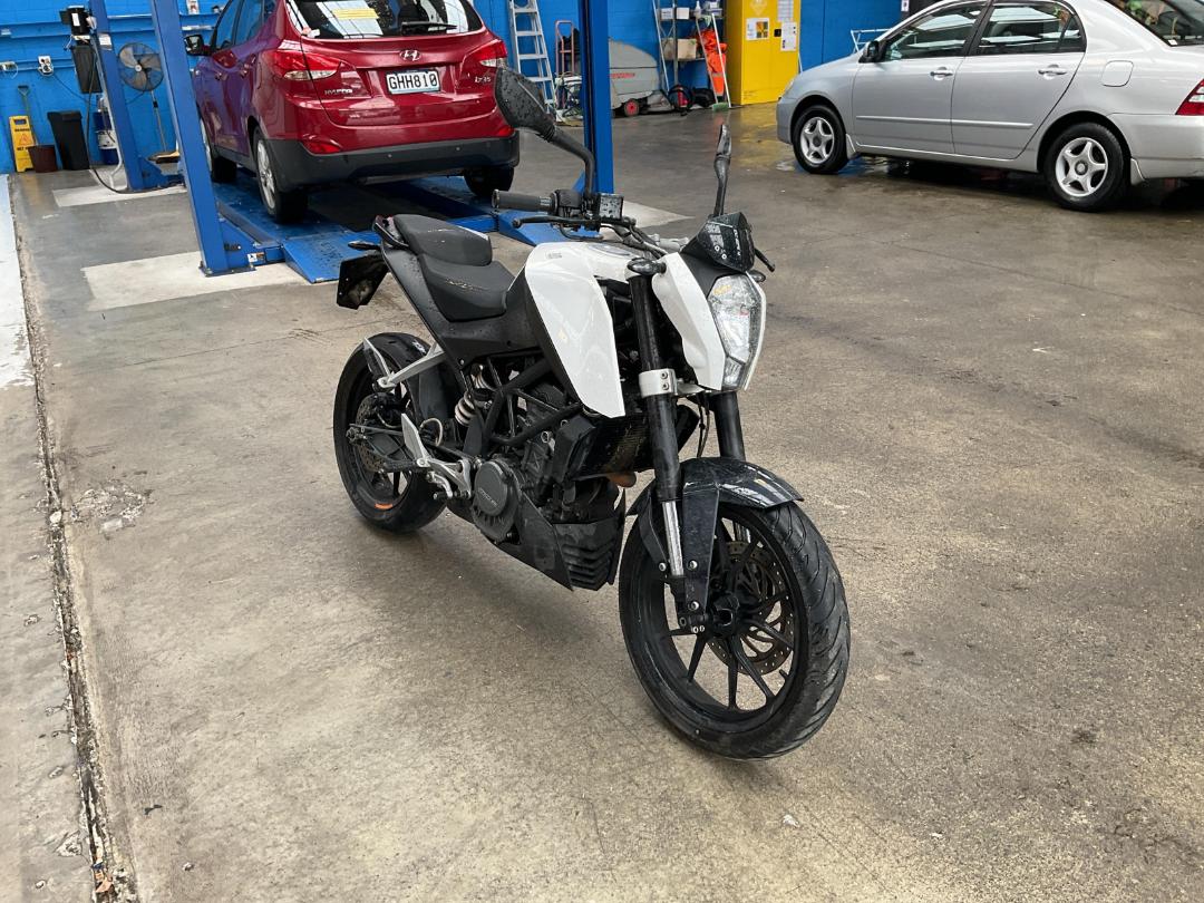 Photo '2' of KTM 200 Duke